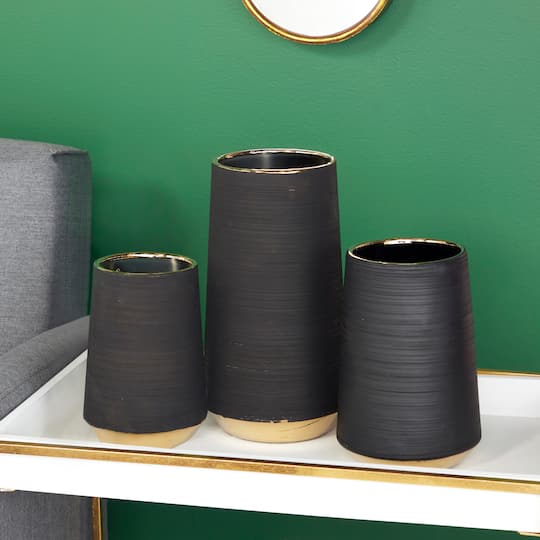 CosmoLiving by Cosmopolitan Set of 2 Black Porcelain Glam Vase, 5" x 8"